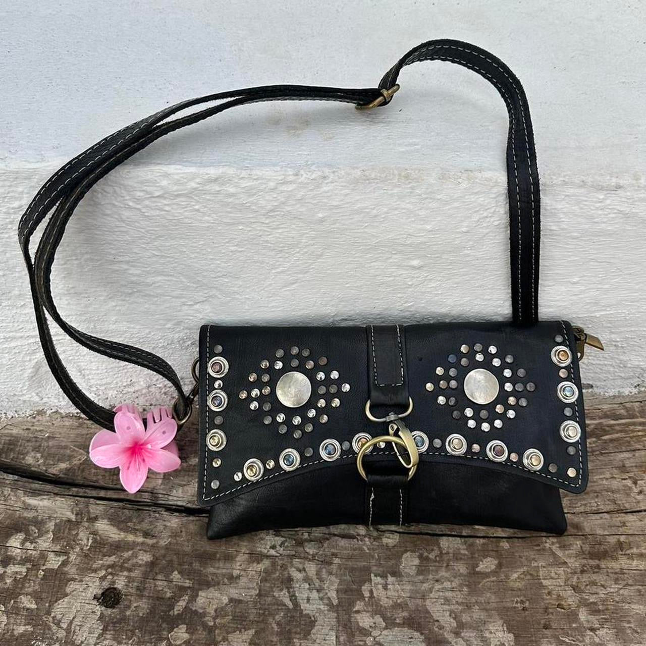 Vintage crescent Luna leather studded bag 🌙