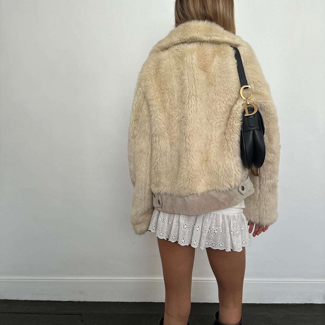 Vintage 2000’s cream & tan faux fur jacket