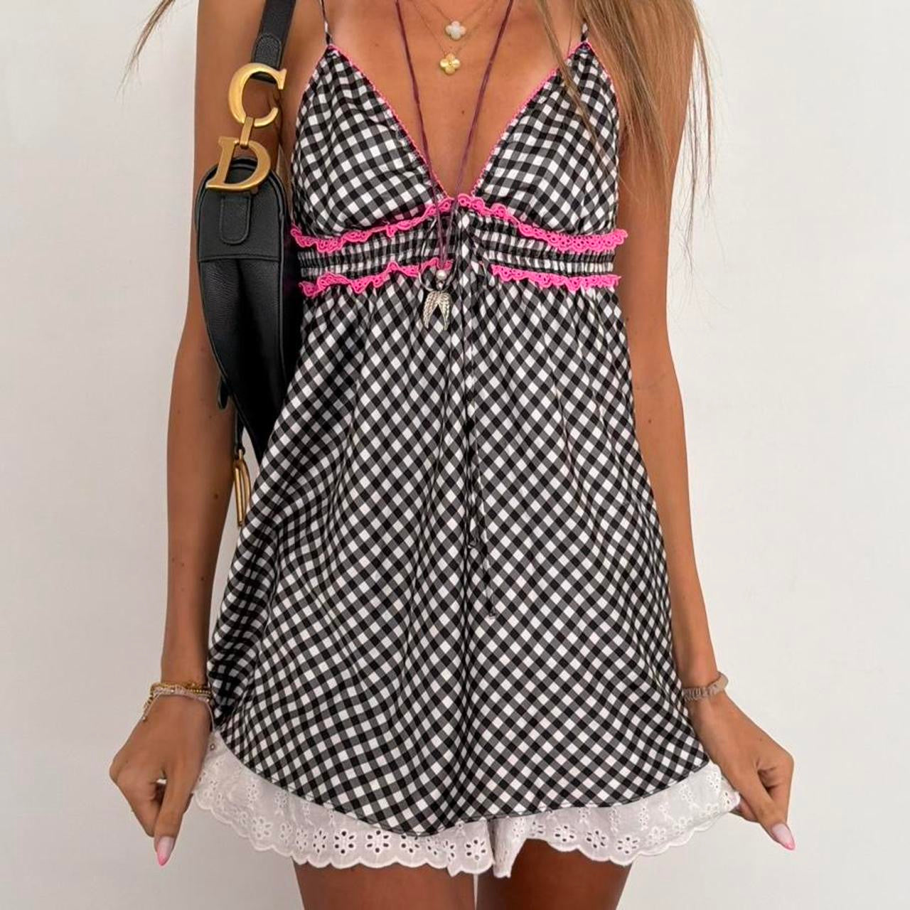 Vintage 2000’s Victoria’s Secret babydoll cami top