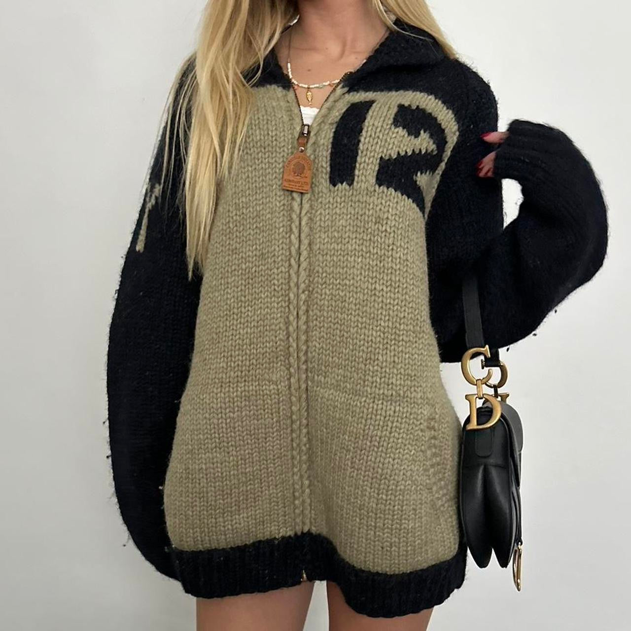 Vintage 2000’s NEW YORK 12 knitted cardigan