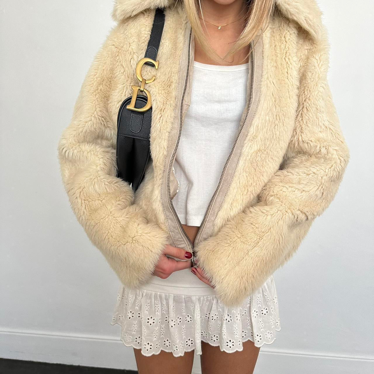 Vintage 2000’s cream & tan faux fur jacket