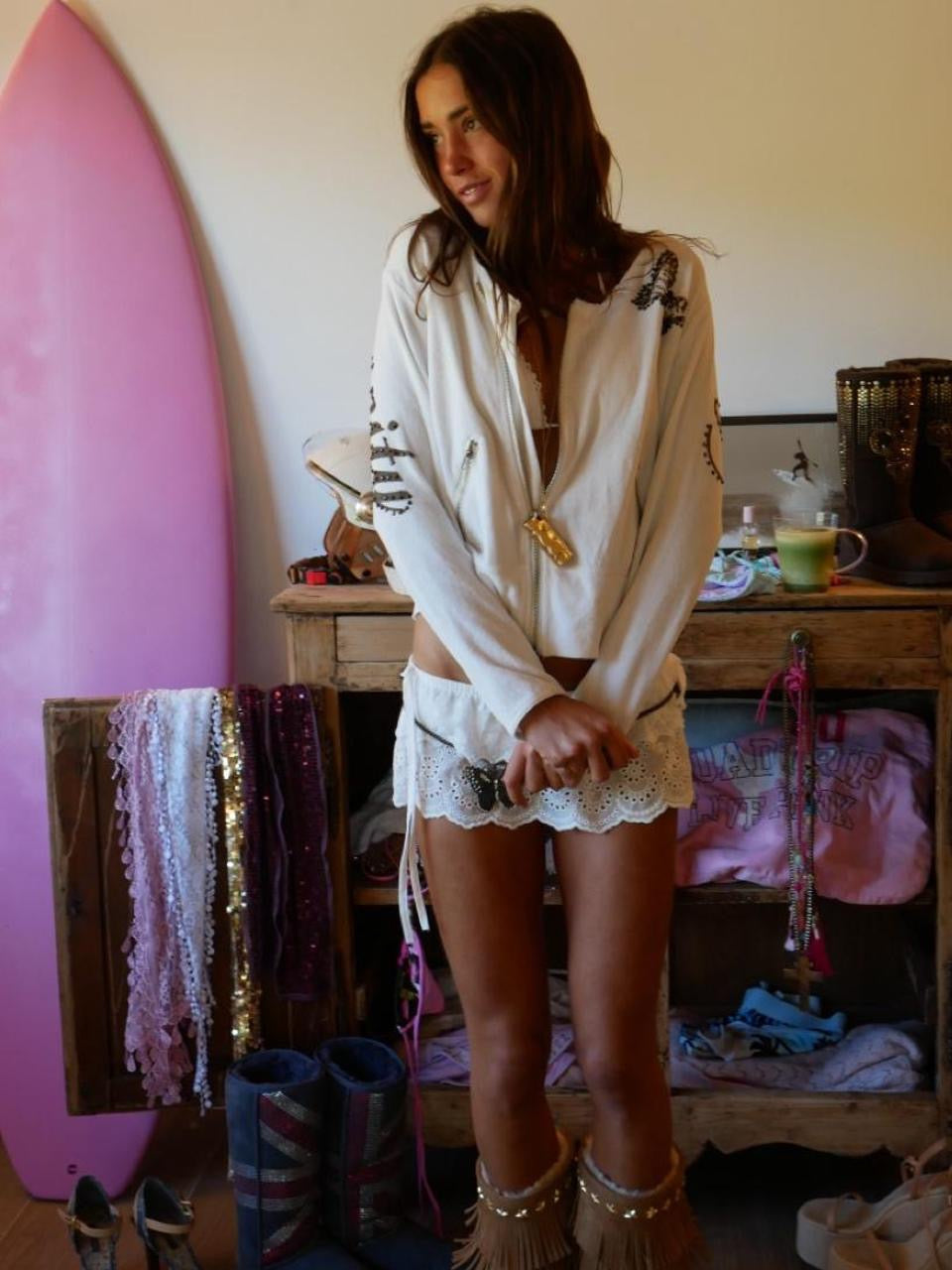 Vintage 00’s butterfly graphic white jacket cardigan top