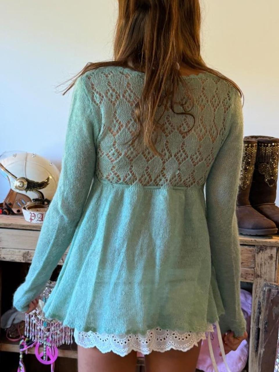 Vintage 00’s turquoise cardigan long sleeve top