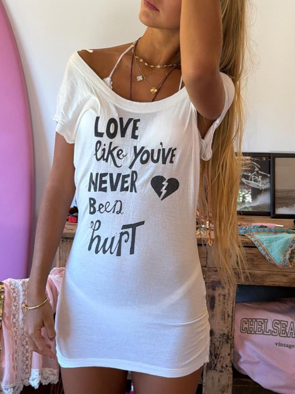 Vintage 00’s white t-shirt mini dress