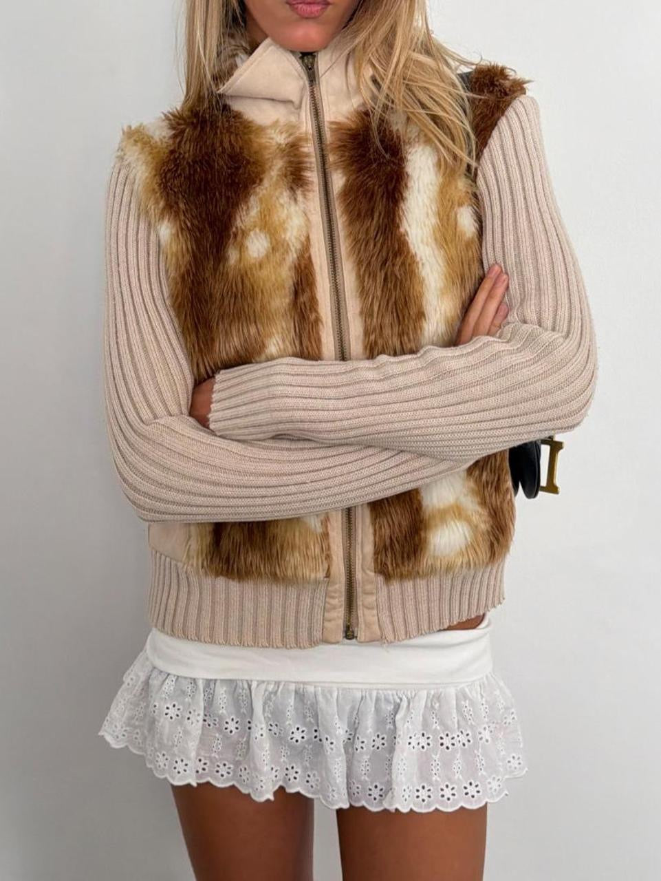 Vintage 00’s faux fur ribbed zip up cardigan