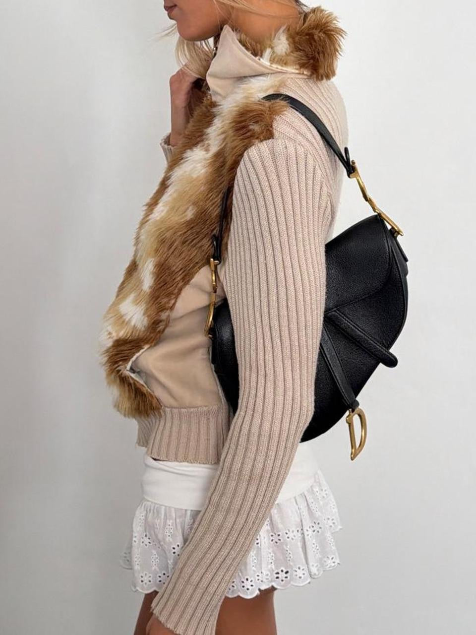 Vintage 00’s faux fur ribbed zip up cardigan