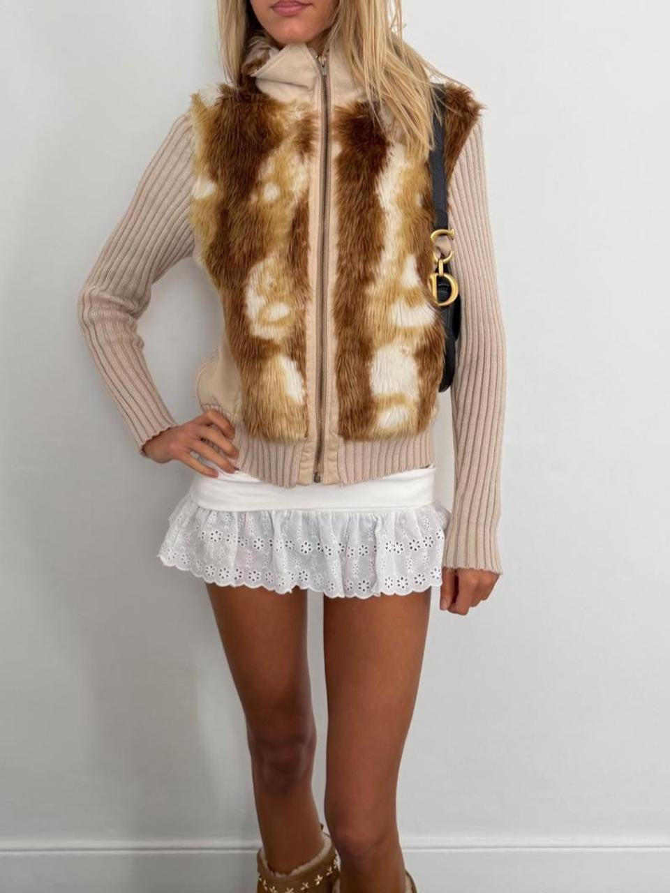Vintage 00’s faux fur ribbed zip up cardigan